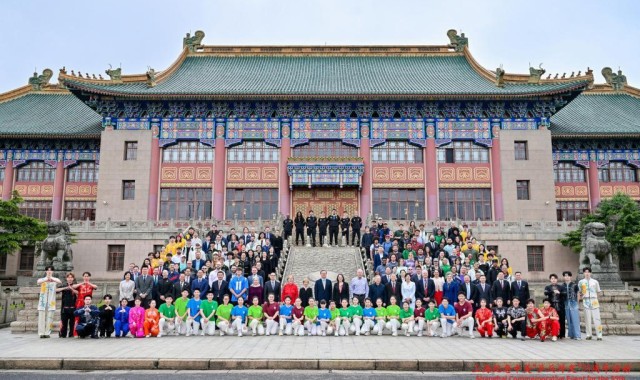 开云体育官网-“乒乓外交”55年｜“将乒乓外交精神传给下一代”，当今世界比任何时候都需要它